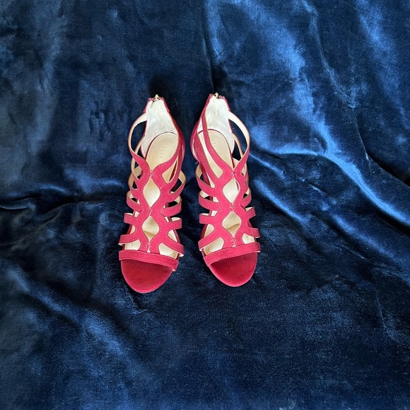 Kelly & Katie Jazelle Sandel Red size 6 - Picture 8 of 8